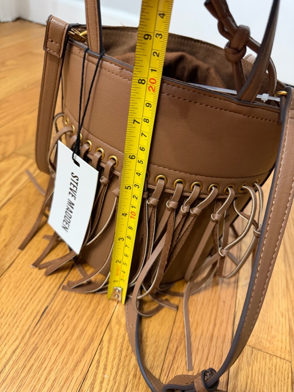 Steve Madden Tan Fringe Bucket Bag Adjustable Strap Detachable Insert Crossbody - Picture 14 of 15